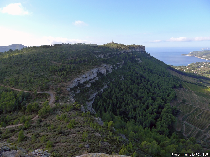 Panorama depuis la Couronne de Charlemage sur le Pas de Julien