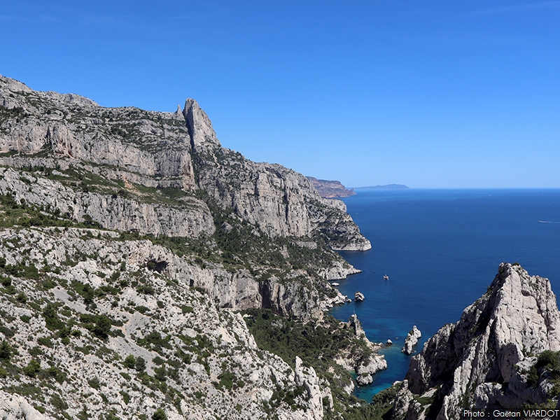 Calanque de Sugiton vue depuis le chemin d'accès